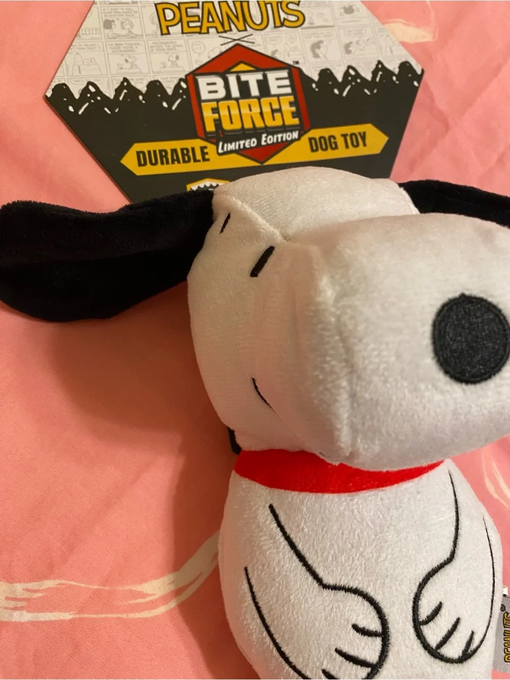 Peanuts Snoopy Plush Dog Toy - White & Black